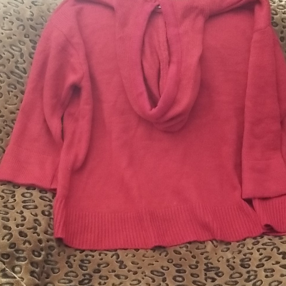 OSO casual pull over sweater - Picture 5 of 8